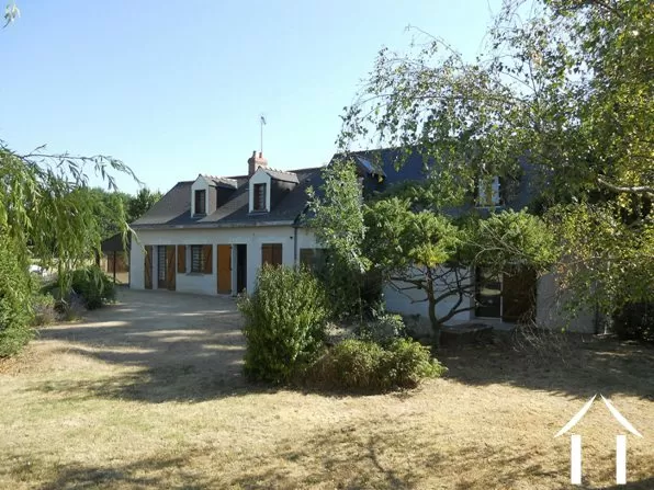 Immobilien 1 hectare ++ zu verkaufen longue jumelles, pays-de-la-loire, P1310 Bild - 1