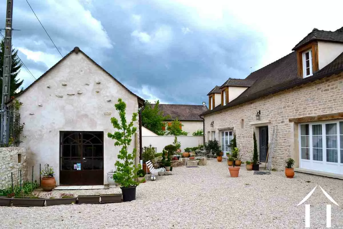 Charakterhaus zu verkaufen beaune, burgund, GB2910M Bild - 2