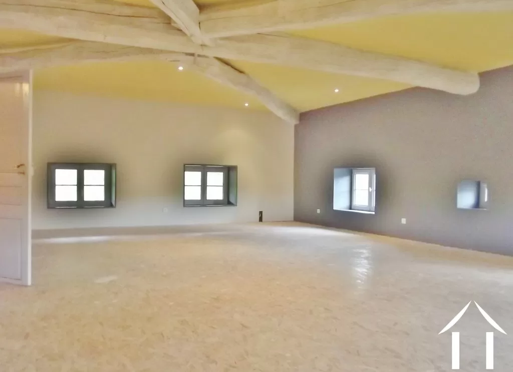 large room to finish