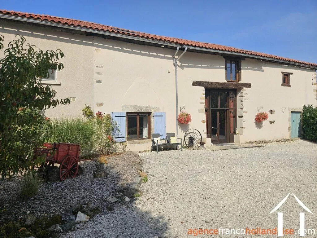 Haus zu verkaufen chalus, auvergne, Li1010 Bild - 15