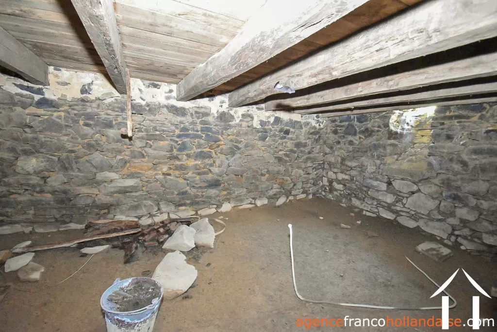 Haus zu verkaufen st germain les belles, limousin, Li1014 Bild - 13