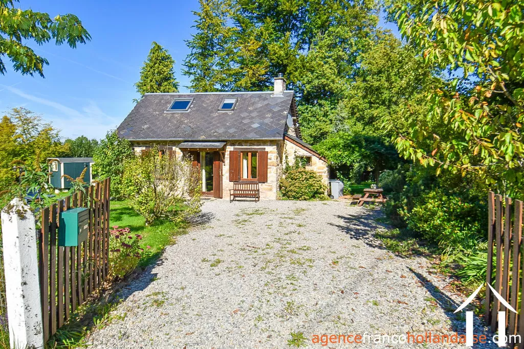 Haus zu verkaufen st germain les belles, limousin, Li1018 Bild - 39