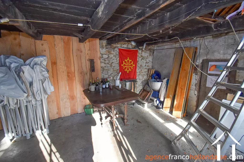 Haus mit Gästehaus zu verkaufen chateauneuf la foret, limousin, Li1025 Bild - 28