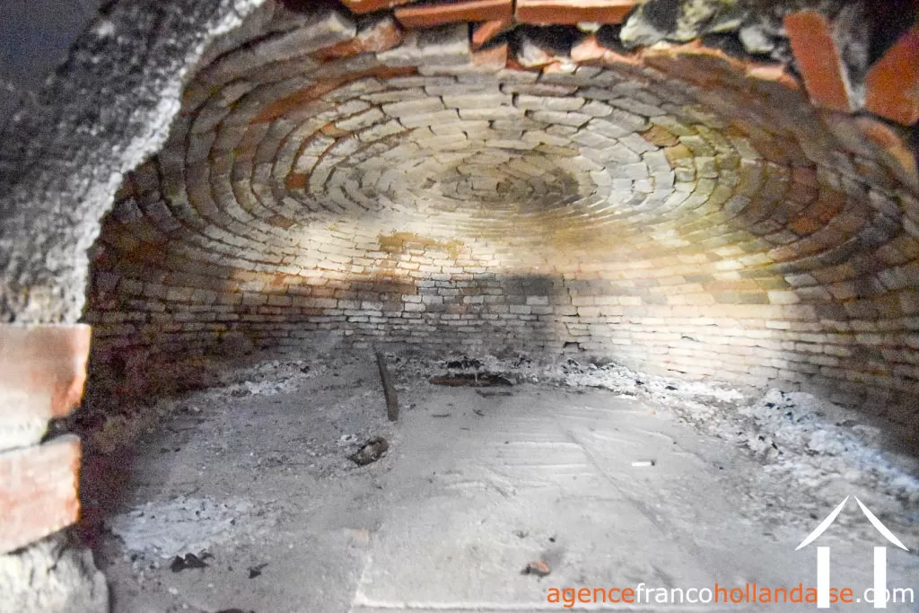 Haus mit Gästehaus zu verkaufen chateauneuf la foret, limousin, Li1025 Bild - 29