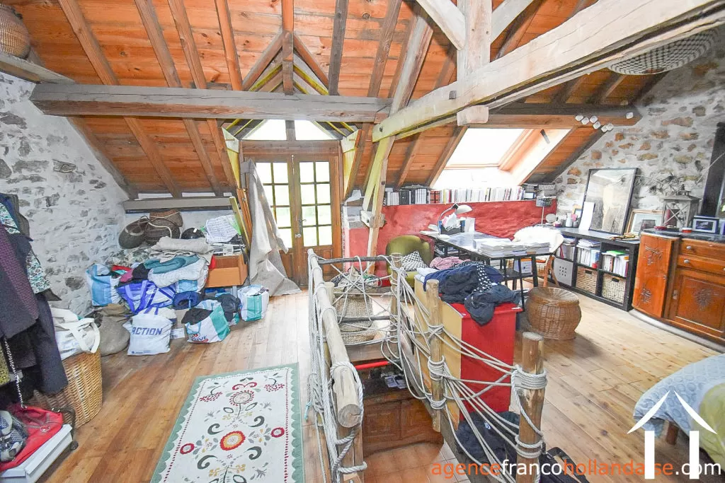 Haus mit Gästehaus zu verkaufen chateauneuf la foret, limousin, Li1025 Bild - 9