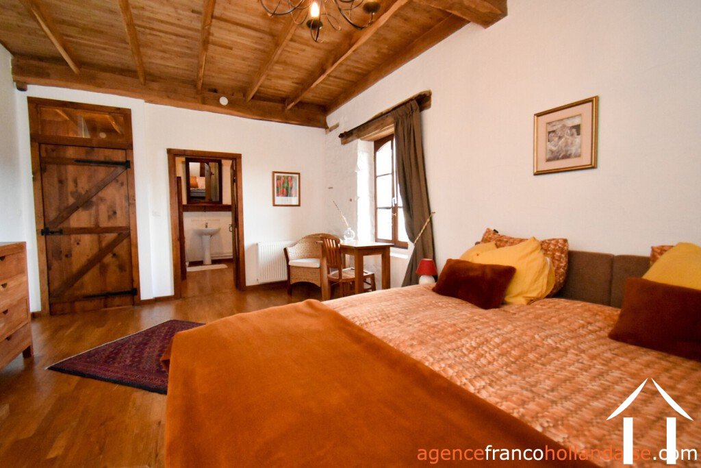 Haus zu verkaufen chateau chervix, limousin, Li1032 Bild - 36