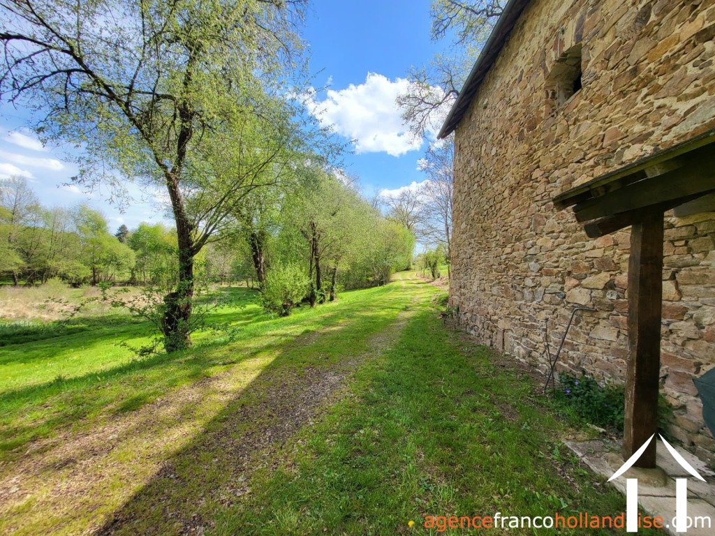 Haus zu verkaufen chateau chervix, limousin, Li1032 Bild - 71