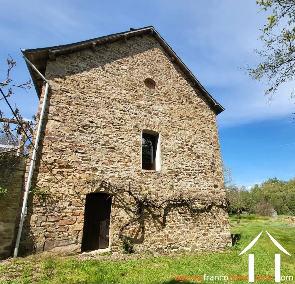 Haus zu verkaufen chateau chervix, limousin, Li1032 Bild - 48