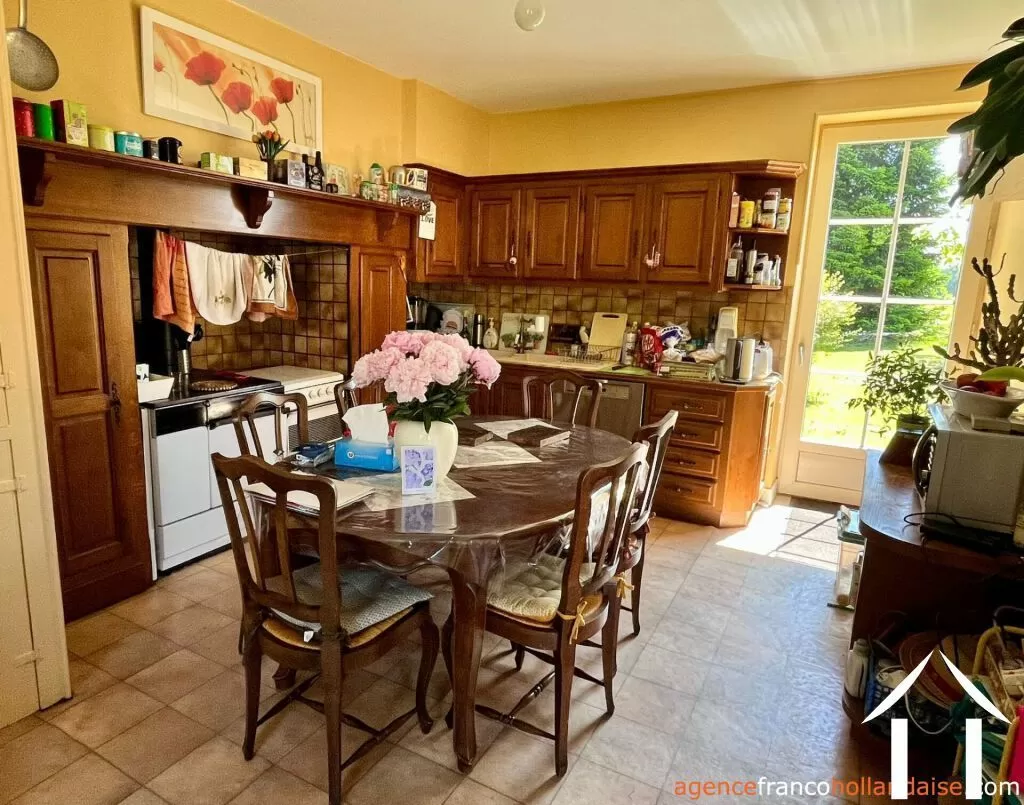 Haus mit Gästehaus zu verkaufen , Li1037 Bild - 2