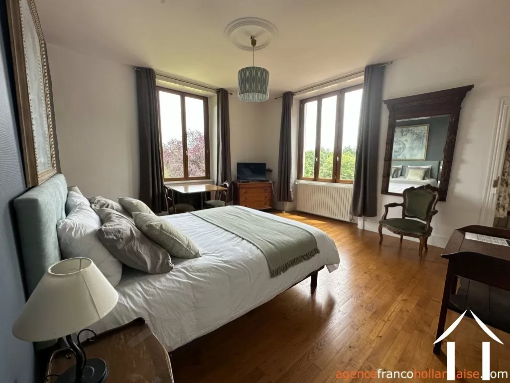 Haus zu verkaufen chalus, auvergne, Li1040 Bild - 11