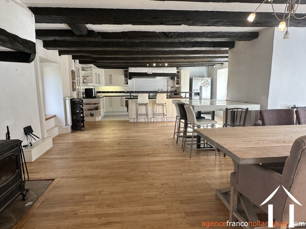 Haus zu verkaufen chalus, auvergne, Li1040 Bild - 19