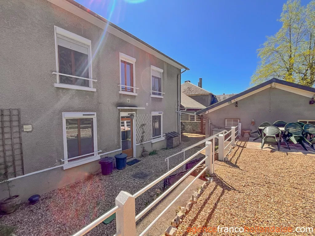 Dorfshaus zu verkaufen chateauneuf la foret, limousin, Li1043 Bild - 21