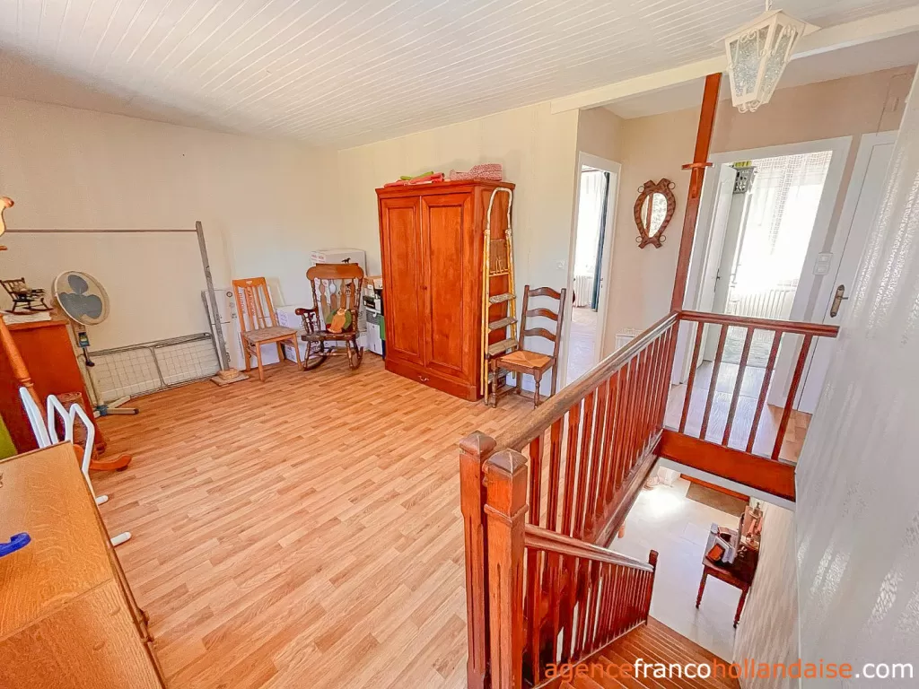 Dorfshaus zu verkaufen chateauneuf la foret, limousin, Li1043 Bild - 12