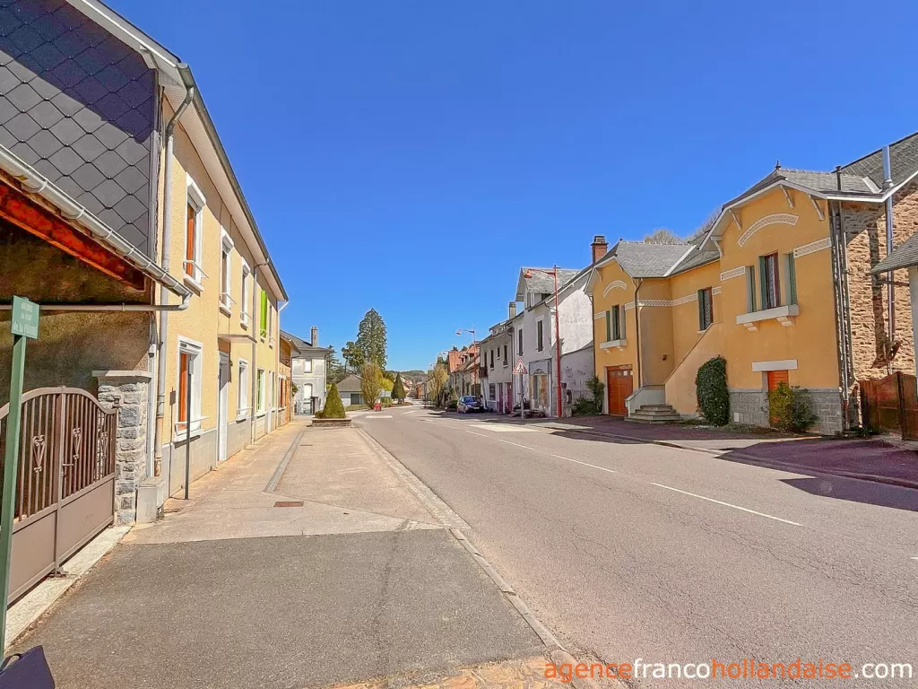 Dorfshaus zu verkaufen chateauneuf la foret, limousin, Li1043 Bild - 36