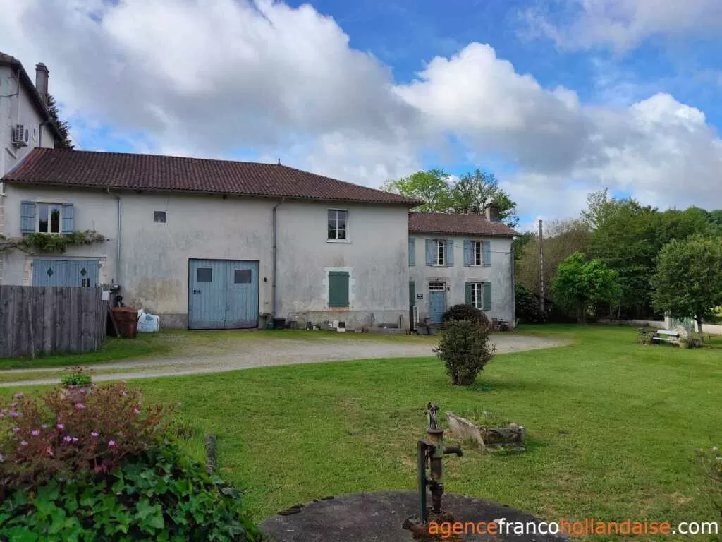Haus mit Gästehaus zu verkaufen rochechouart, limousin, Li1054 Bild - 2