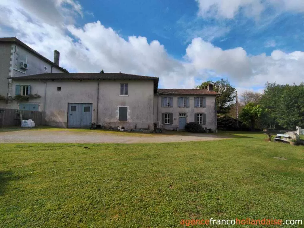 Haus mit Gästehaus zu verkaufen rochechouart, limousin, Li1054 Bild - 63