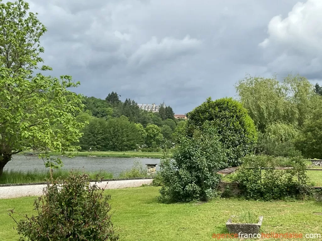 Haus mit Gästehaus zu verkaufen rochechouart, limousin, Li1054 Bild - 38