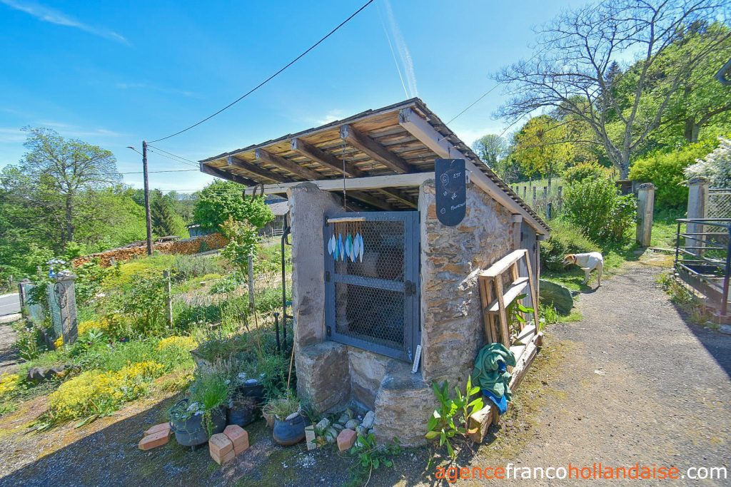 Immobilien 1 hectare ++ zu verkaufen chateauneuf la foret, limousin, Li1062 Bild - 27