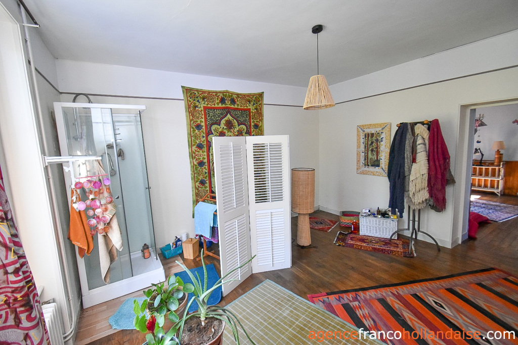 Immobilien 1 hectare ++ zu verkaufen chateauneuf la foret, limousin, Li1062 Bild - 2