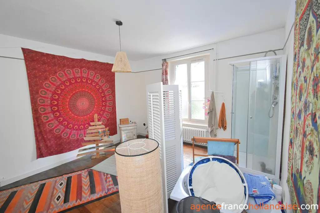 Immobilien 1 hectare ++ zu verkaufen chateauneuf la foret, limousin, Li1062 Bild - 4