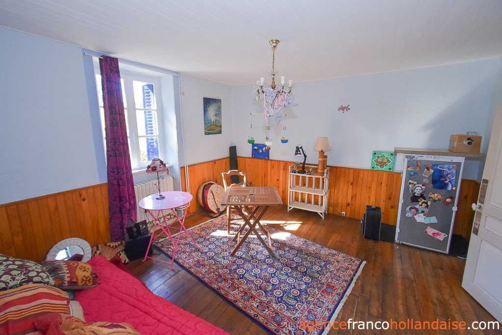 Immobilien 1 hectare ++ zu verkaufen chateauneuf la foret, limousin, Li1062 Bild - 5