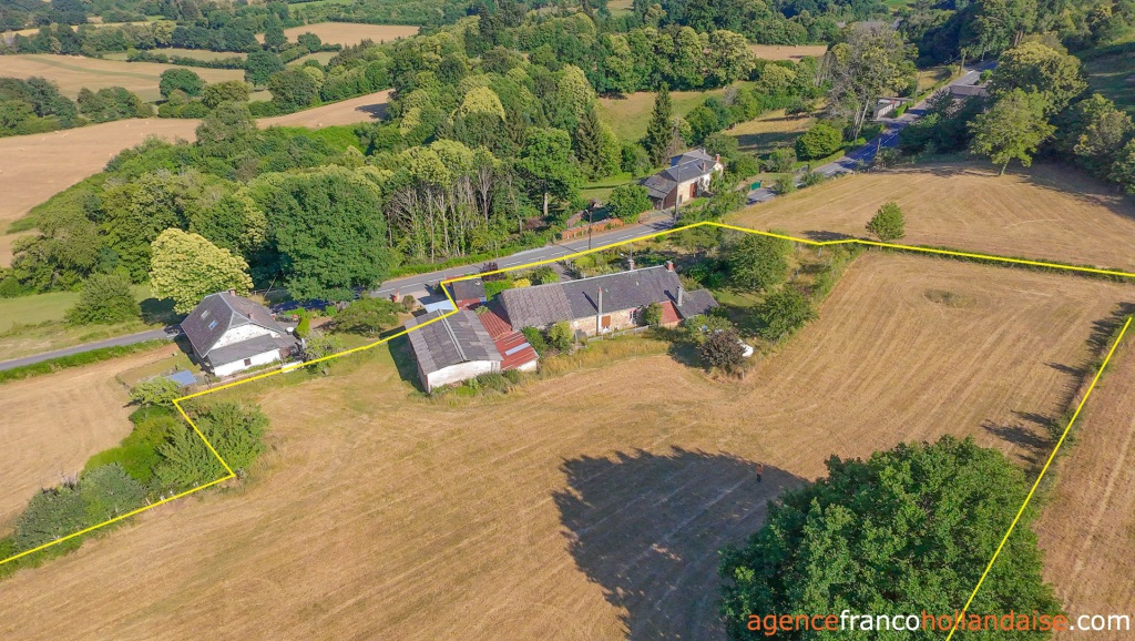 Immobilien 1 hectare ++ zu verkaufen chateauneuf la foret, limousin, Li1062 Bild - 1