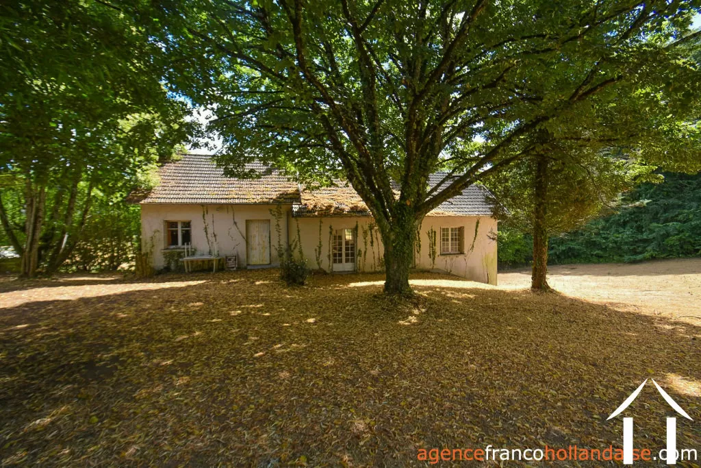 Dorfshaus zu verkaufen meilhards, limousin, Li1063 Bild - 32