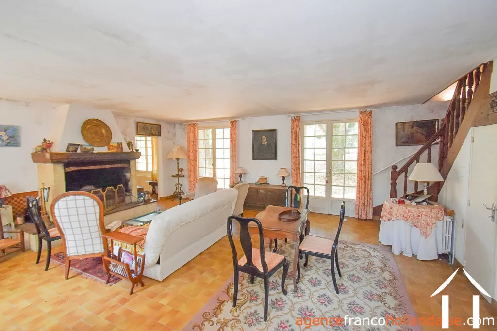 Dorfshaus zu verkaufen meilhards, limousin, Li1063 Bild - 7