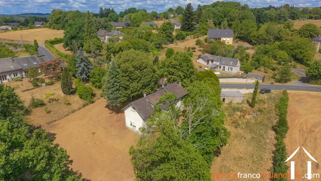 Dorfshaus zu verkaufen meilhards, limousin, Li1063 Bild - 40