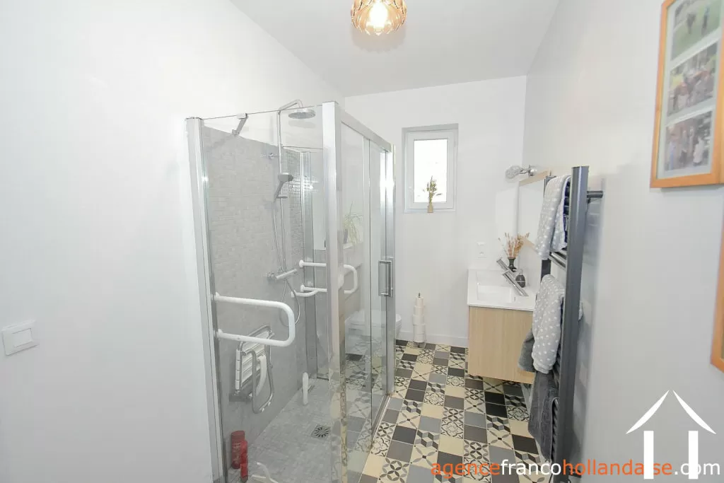 Haus zu verkaufen chateauneuf la foret, limousin, Li1064 Bild - 12