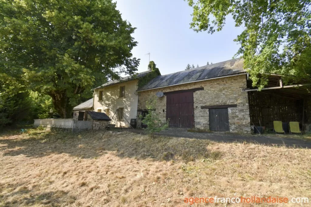 Haus zu verkaufen meilhards, limousin, Li1071 Bild - 1
