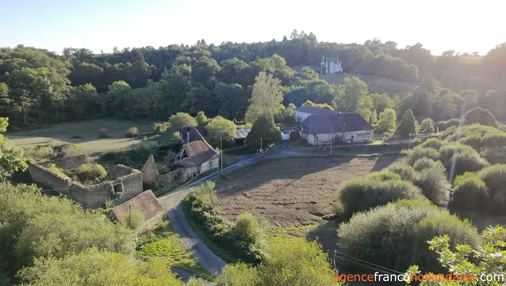 Haus mit Gästehaus zu verkaufen st germain les belles, limousin, Li1075 Bild - 5