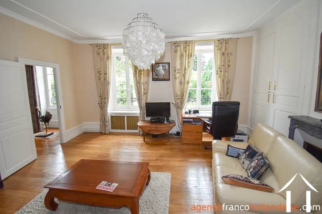 Herrenhaus zu verkaufen ussel, auvergne, Li944 Bild - 27