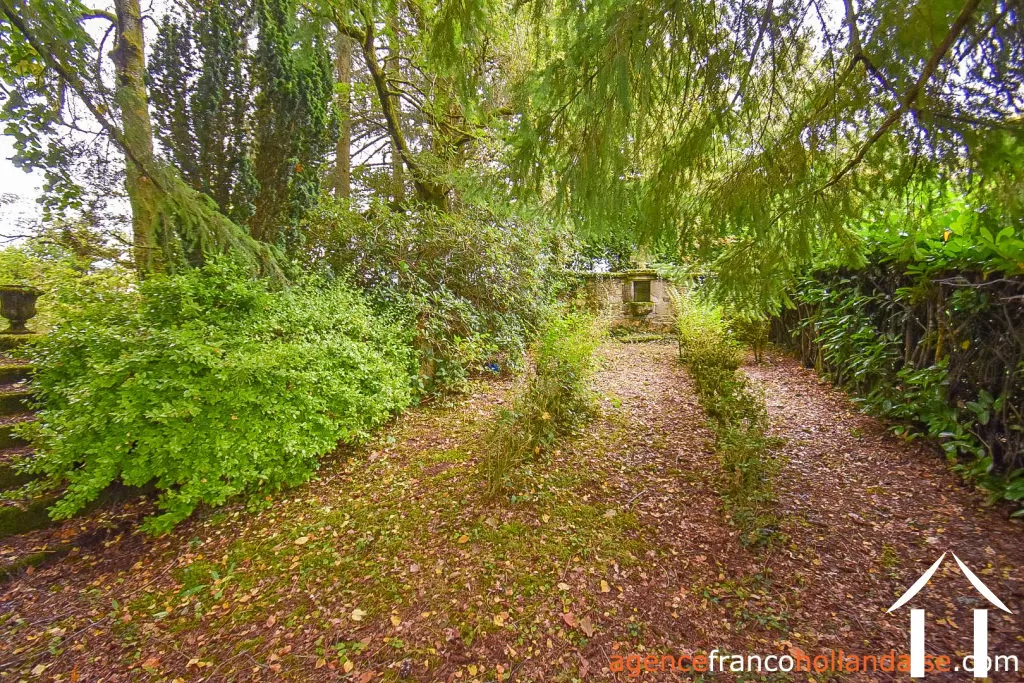 Herrenhaus zu verkaufen ussel, auvergne, Li944 Bild - 84