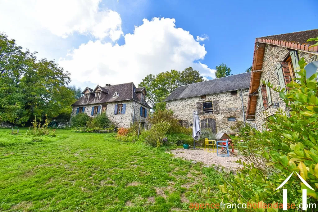 Haus mit Gästehaus zu verkaufen , Li953 Bild - 65