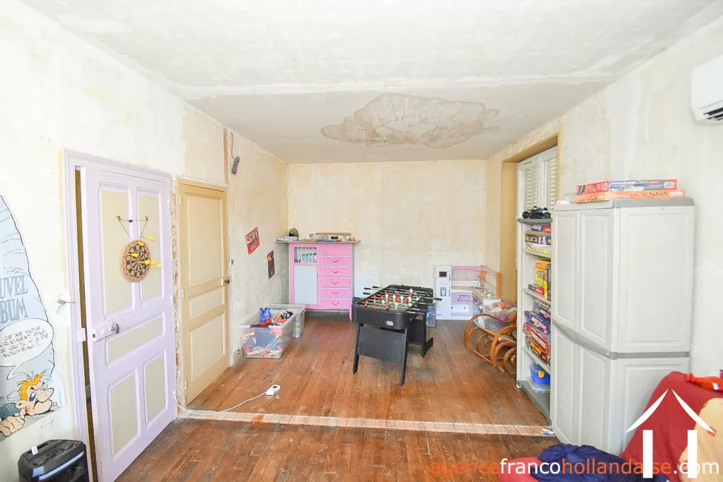 Haus zu verkaufen , Li965 Bild - 24
