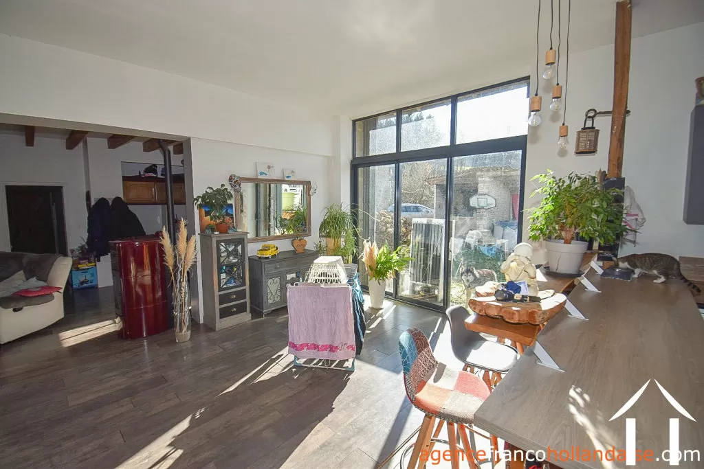 Haus zu verkaufen , Li965 Bild - 4