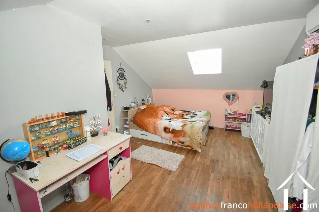 Haus zu verkaufen , Li965 Bild - 28