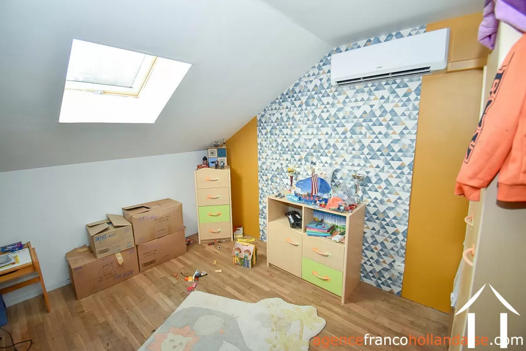 Haus zu verkaufen , Li965 Bild - 32
