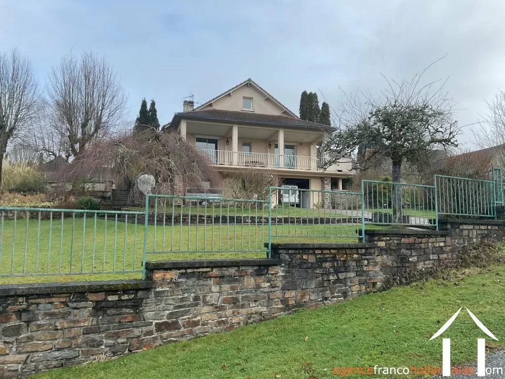 Haus zu verkaufen , Li968 Bild - 3