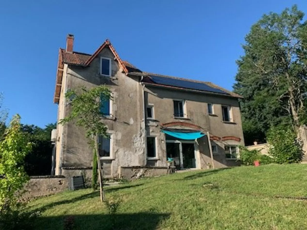 Maison de Maître zu verkaufen chatel montagne, auvergne, AP030071025 Bild - 2