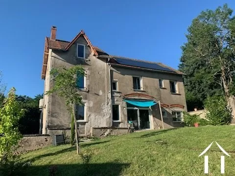 Maison de Maître zu verkaufen chatel montagne, auvergne, AP030071025 Bild - 1