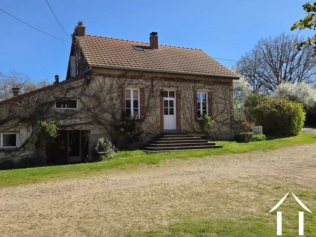 Reiterhof Bauerhaus zu verkaufen maillet, auvergne, AP030071080 Bild - 1