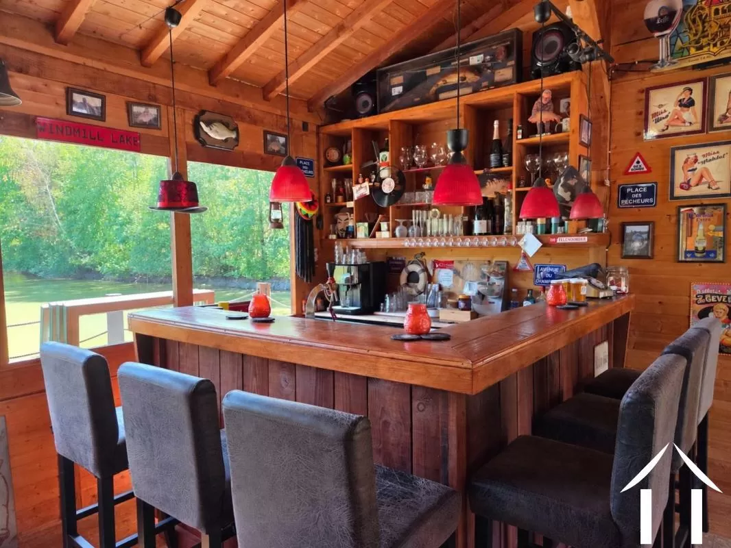 Haus zu verkaufen vaumas, auvergne, AP030071194 Bild - 10