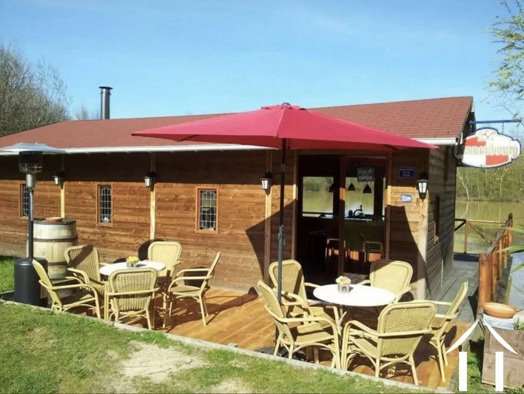 Haus zu verkaufen vaumas, auvergne, AP030071194 Bild - 8