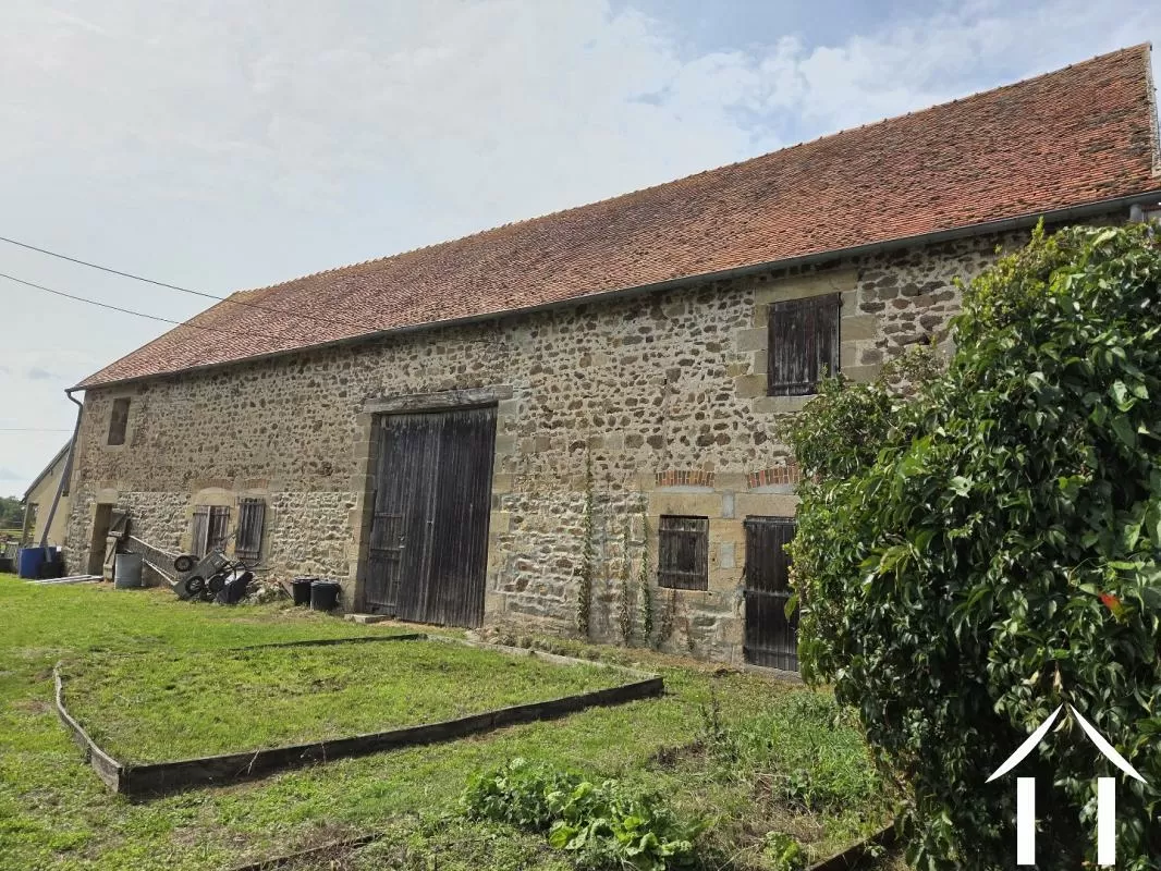 Immobilien 1 hectare ++ zu verkaufen st hilaire, auvergne, AP030071195 Bild - 6