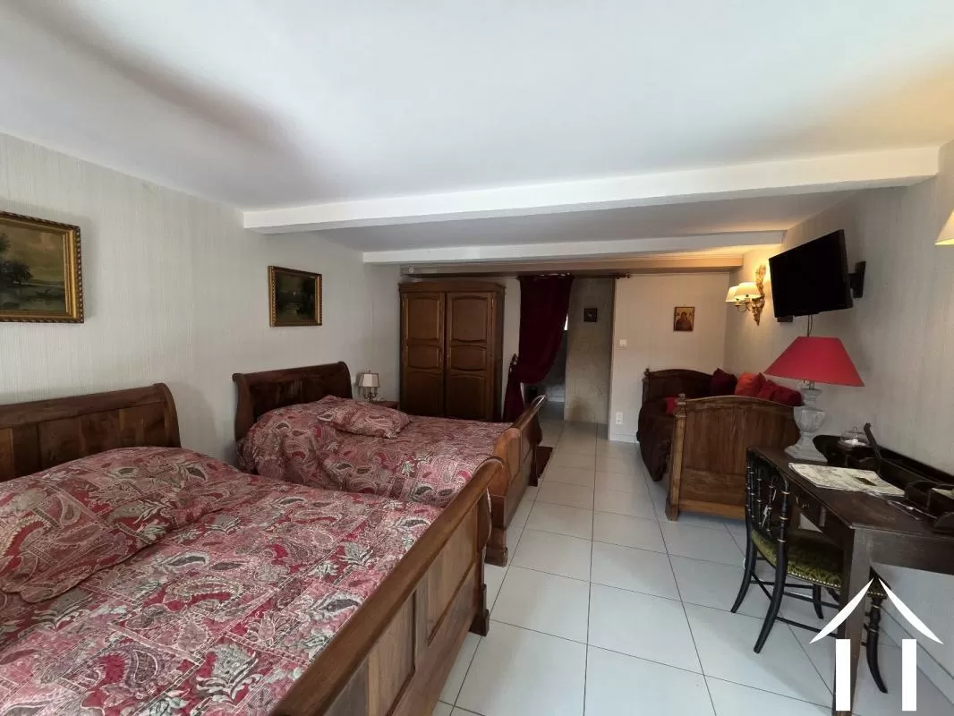 Immobilien 1 hectare ++ zu verkaufen st hilaire, auvergne, AP030071195 Bild - 7