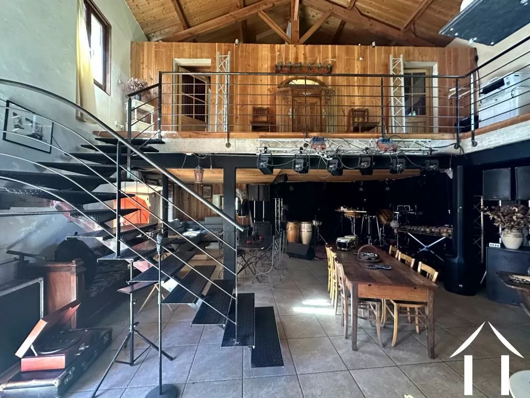 Immobilien 1 hectare ++ zu verkaufen st priest la prugne, rhone-alpes, AP030071205 Bild - 2
