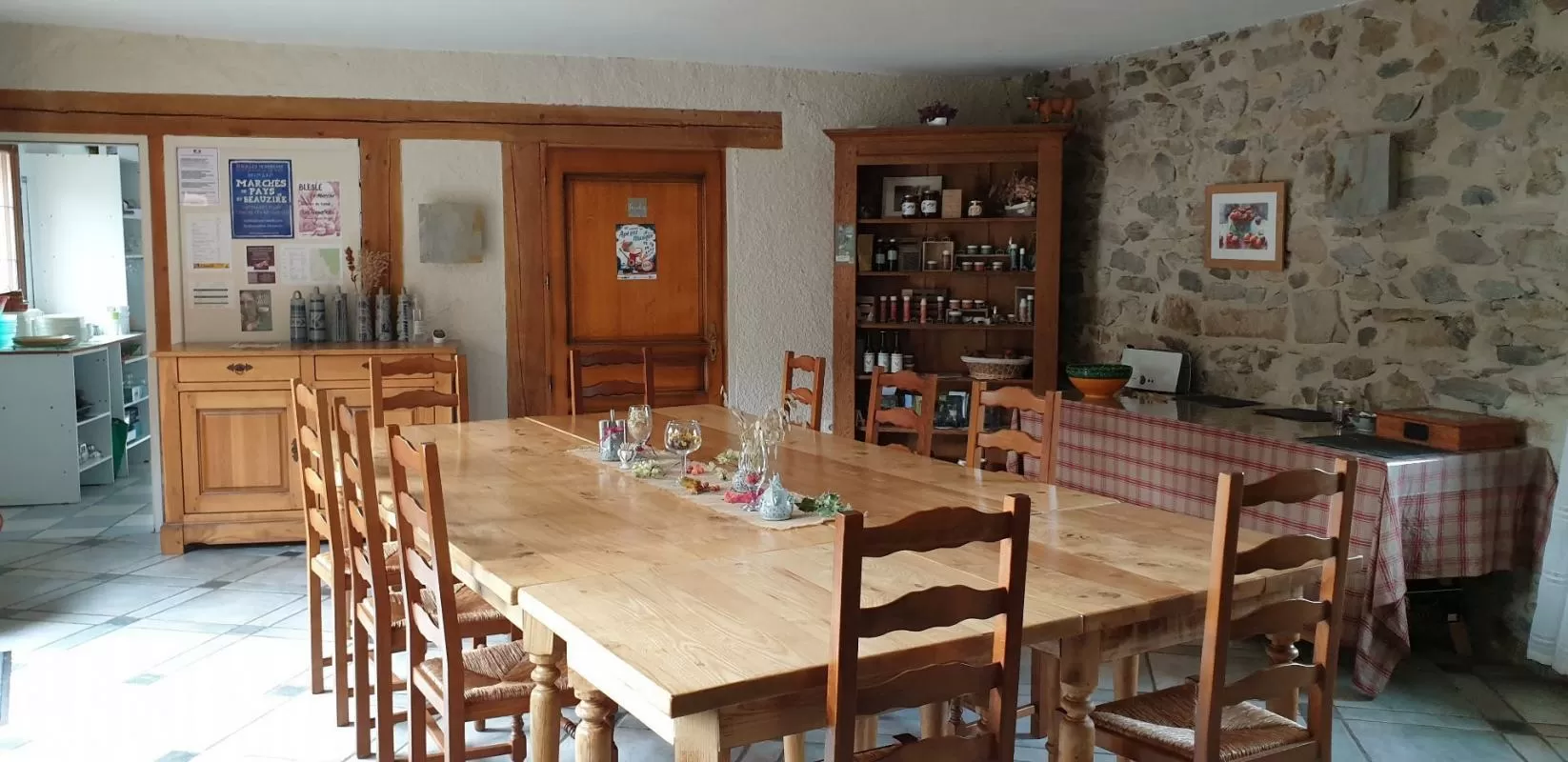 Immobilien 1 hectare ++ zu verkaufen blesle, auvergne, AP03007902 Bild - 4