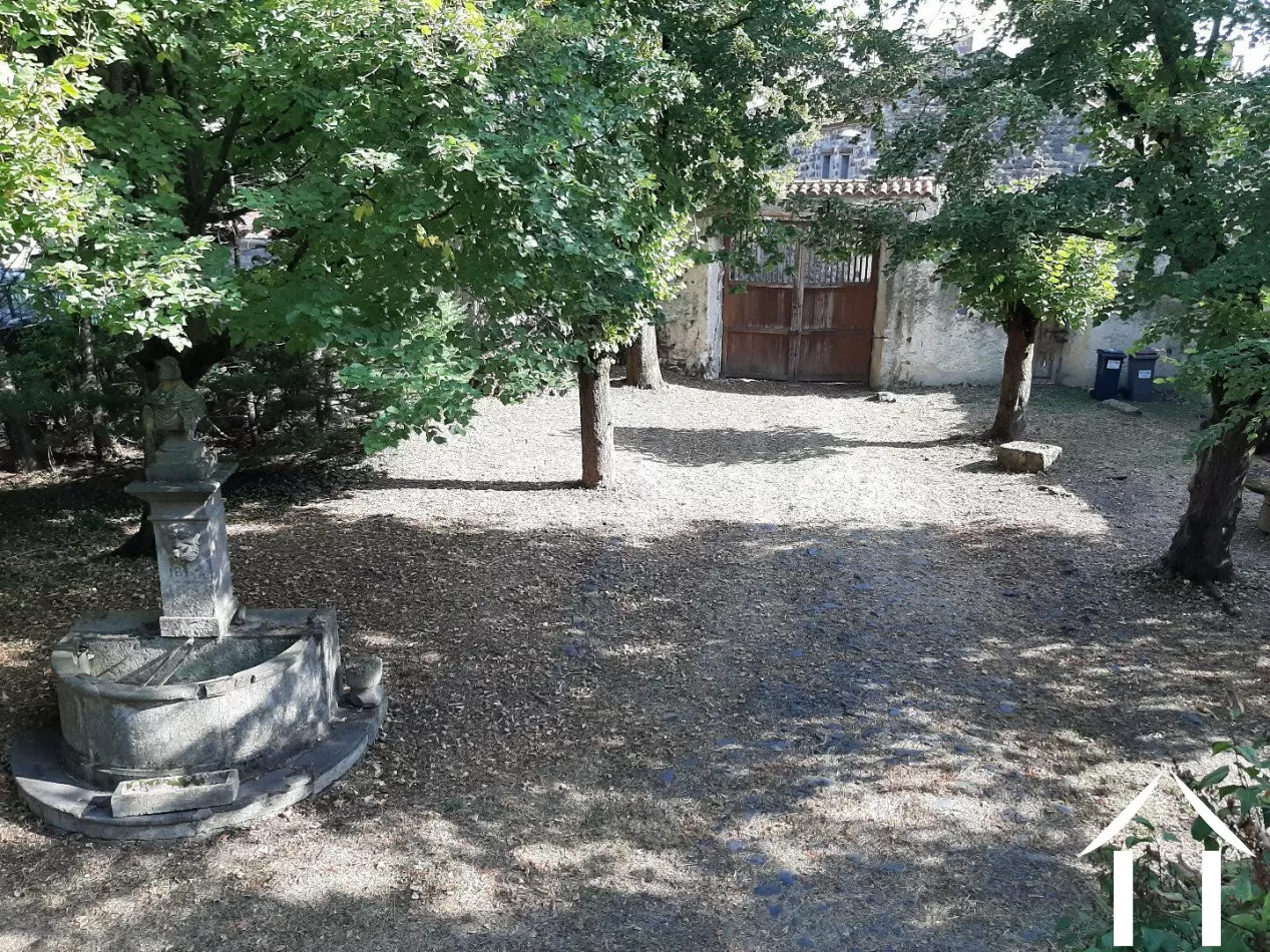 Schloss zu verkaufen antoingt, auvergne, AP03007945 Bild - 25